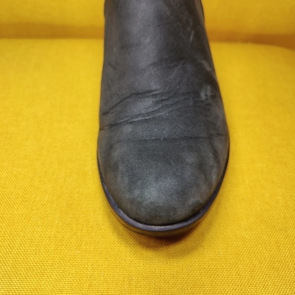 Sorel Lolla Chelsea Black Suede Leather Heeled Pull On Ankle Boots Size 8